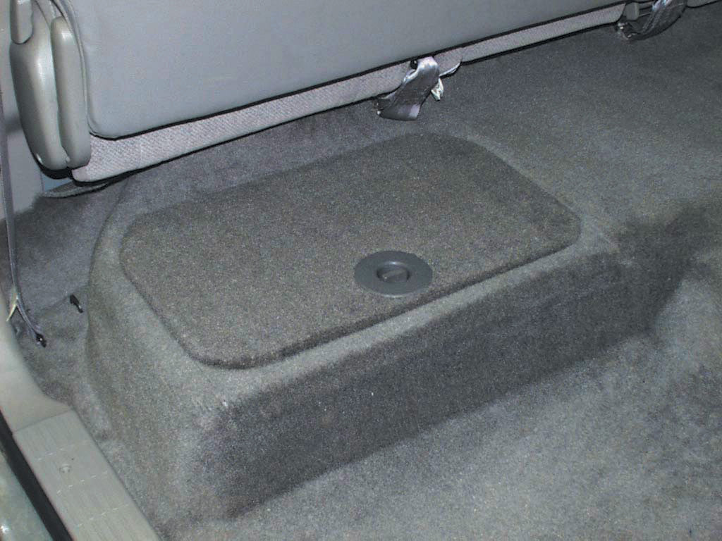 2005 toyota tundra double cab deals subwoofer box